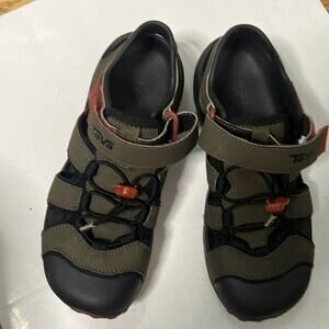 TEVA‎ FLINTWOOD OLIVEGREEN STRAP WATER OUTDOOR TRAIL SHOES SIZE 7